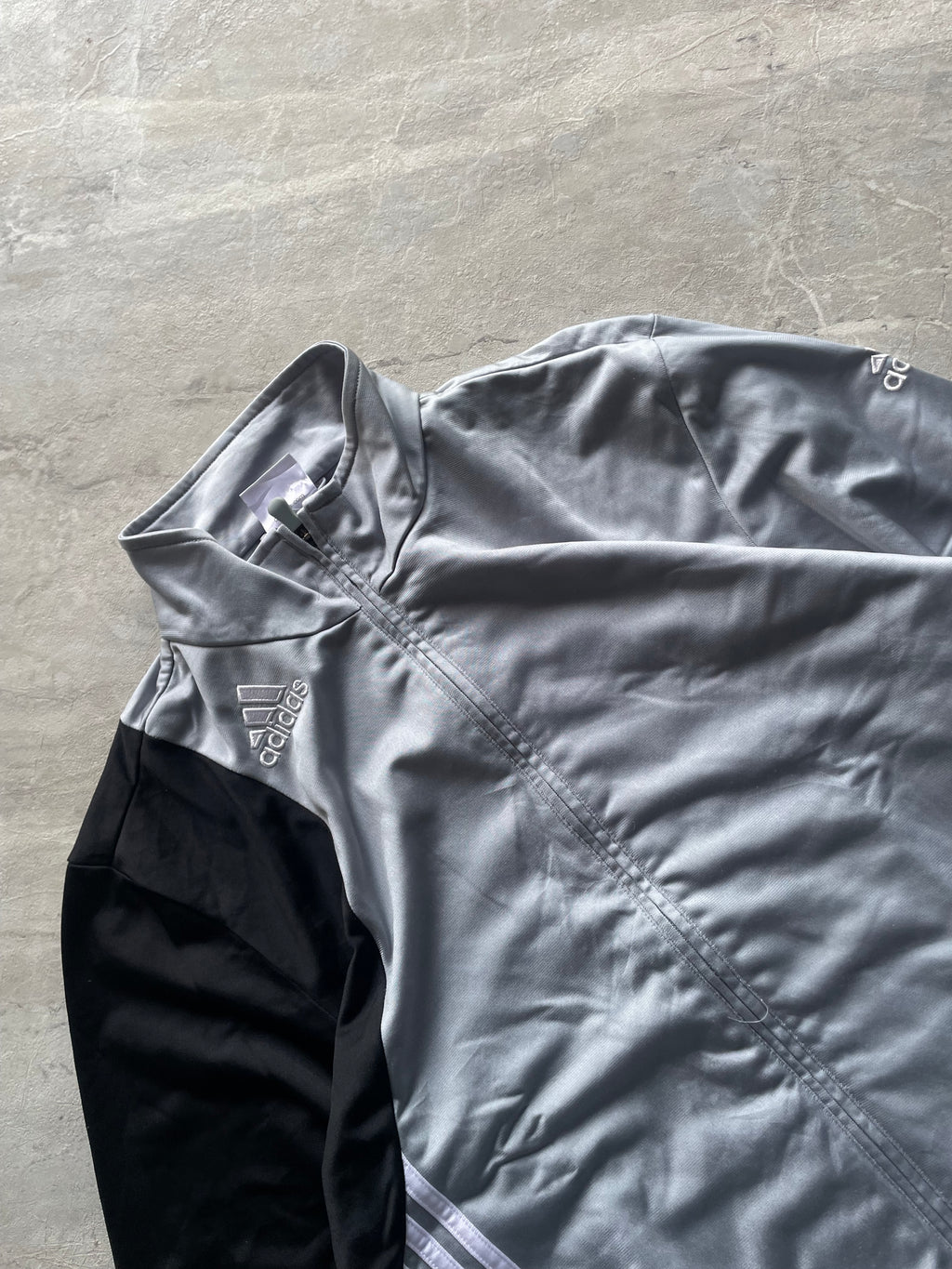 GREY AND BLACK ADIDAS TRACK JACKET-L