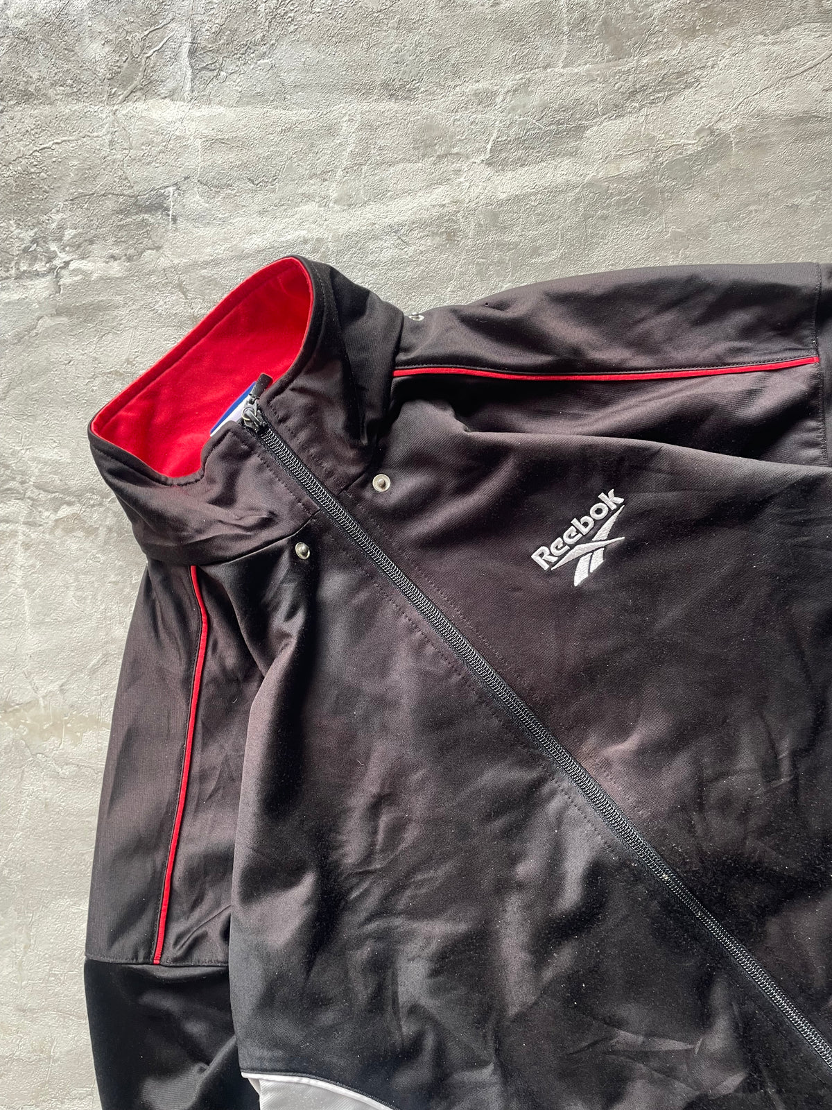 BLACK REEBOK VINTAGE TRACK JACKET-L